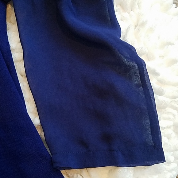 Dash sweater by the Kardashians - Picture 8 of 8